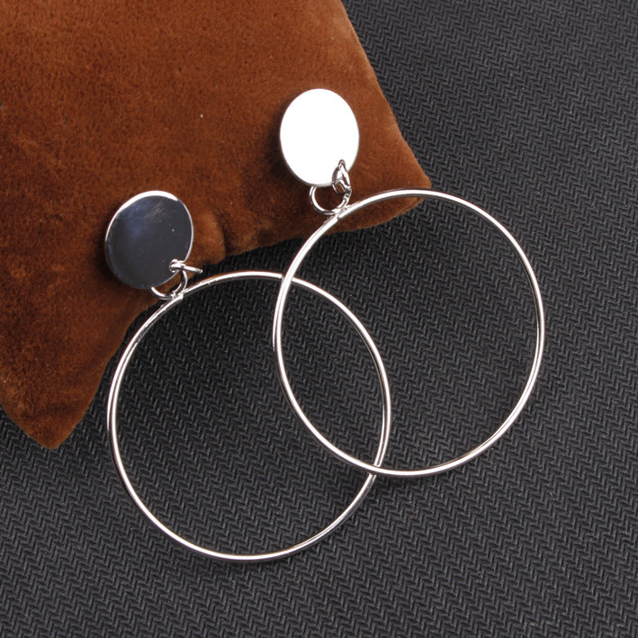 Simple Temperament Round Earrings