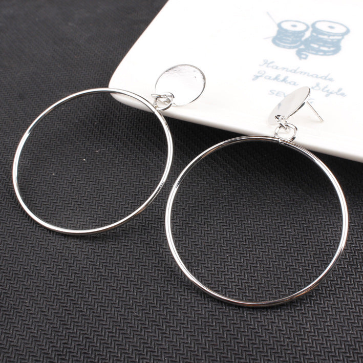 Simple Temperament Round Earrings